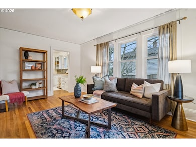 2325 N Winchell St, Portland, OR 97217 - photo 3