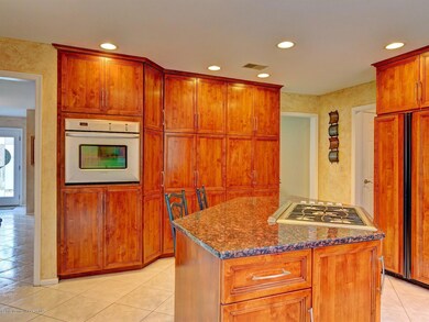 6 Sandra Ct, Marlboro, NJ 07746 - photo 6