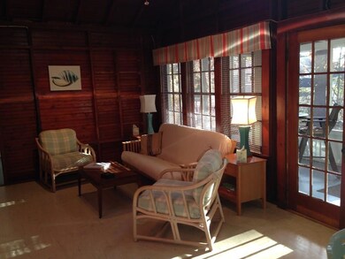 121 Highland Ave, Ogunquit, ME 03907 - photo 4