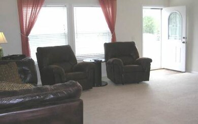 208 NW Kensington Ln, Lake City, FL 32055 - photo 2