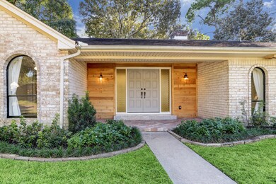 4319 Black Locust Dr, Houston, TX 77088 - photo 3