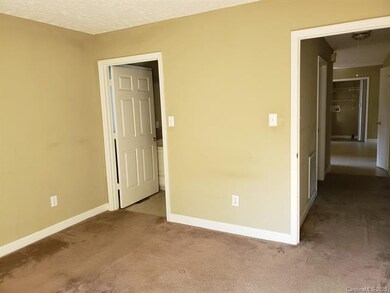 24 Robinson Ave, Asheville, NC 28803 - photo 7