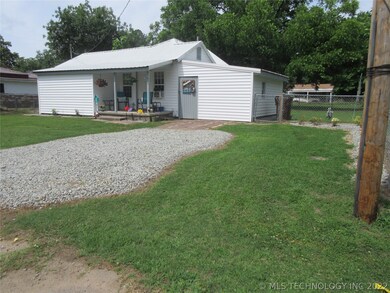 615 N G St, Eufaula, OK 74432 - photo 2
