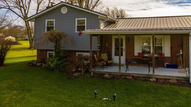 1724 Denzler Cir, Mansfield, OH 44903 - photo 2