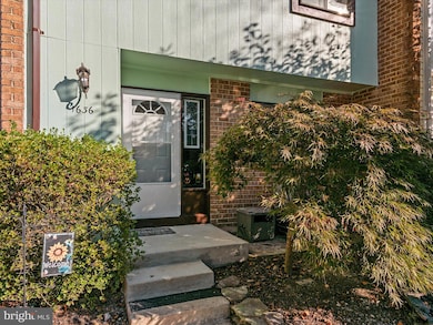 1636 New Windsor Ct, Crofton, MD 21114 - photo 3