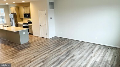 9156 Snowden Ashford Rd, Lorton, VA 22079 - photo 6