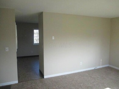 332 Crowley Rd, Columbus, OH 43207 - photo 4