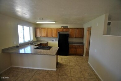 3014 N 54th Ln, Phoenix, AZ 85031 - photo 7