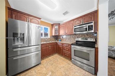 11820 SW 206th St, Miami, FL 33177 - photo 3