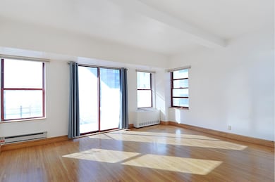 40 E 61st St unit 14-A, New York, NY 10065 - photo 3