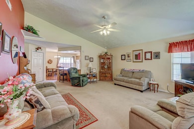 6-845 N Valley View Dr #706
