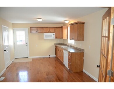 84 Hill St, West Springfield, MA 01089 - photo 5