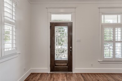 Truly a grand entry, from the leaded glass front d