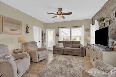 103 Blackstone Ct unit D, Statesville, NC 28677 - photo 5