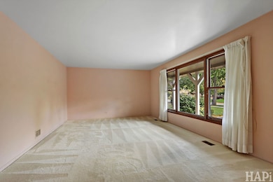 1142 Highland Ln, Glenview, IL 60025 - photo 4