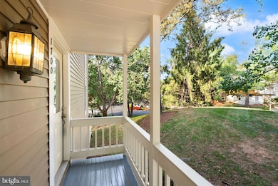 1700 Quietree Dr, Reston, VA 20194 - photo 6