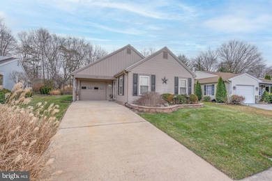 186 Dorchester Dr, Southampton, NJ 08088 - photo 2