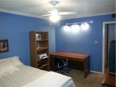 The Pointe unit 11, Austin, TX 78705 - photo 4