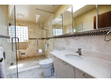 Full Bath.