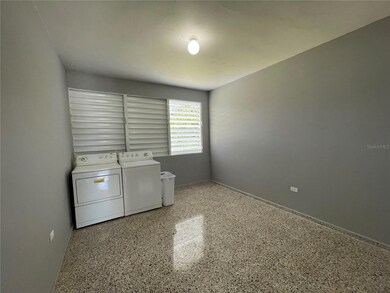 943 Celada unit 5, Gurabo, PR 00778 - photo 7