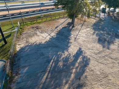 191 Interstate 45, Huntsville, TX 77320 - photo 4