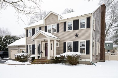 45 Bay Path Ln, Rockland, MA 02370 - photo 2