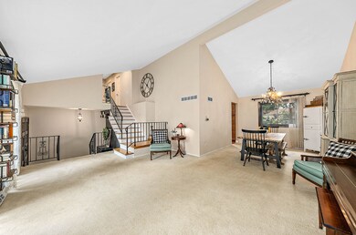1807 Cliffside Ct, Naperville, IL 60565 - photo 7