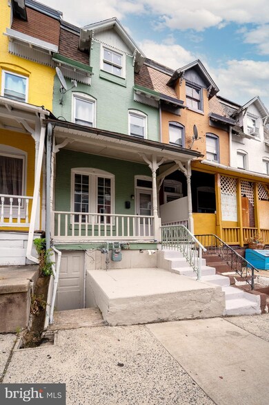 151 Pear St, Reading, PA 19601 - photo 4