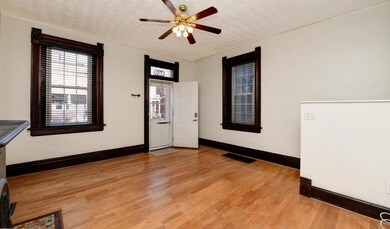 469 E Sycamore St, Columbus, OH 43206 - photo 2