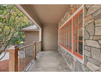 918 Lake Front Rd, Lake Oswego, OR 97034 - photo 2