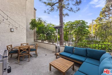 8110 Manitoba St unit 114, Playa Del Rey, CA 90293 - photo 2