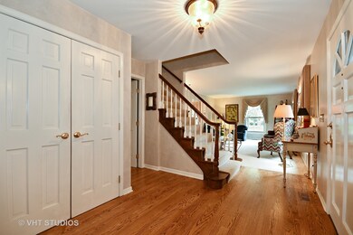 1657 Apache Dr, Naperville, IL 60563 - photo 6