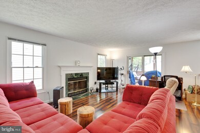 9502 Howard Ave, Laurel, MD 20723 - photo 5