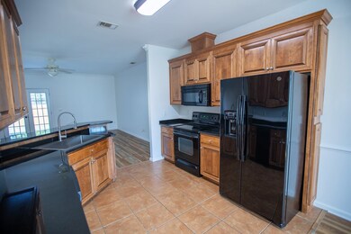 117 Sparrow Dr, Hahira, GA 31632 - photo 6