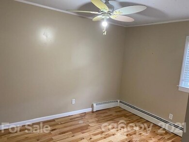 12 Esek Dr, Leicester, NC 28748 - photo 7