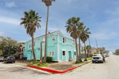 2025 Avenue N 1 2, Galveston, TX 77550 - photo 5