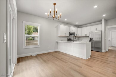 300 N Bissell Rd, Aurora, OH 44202 - photo 7