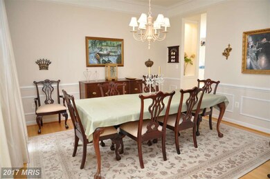 4964 Marshall Crown Rd, Centreville, VA 20120 - photo 4