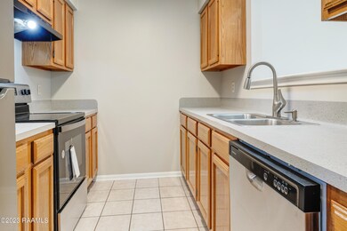 1203 Carriage Light Loop-6