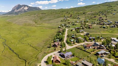54 Floyd Ave, Crested Butte, CO 81224 - photo 3