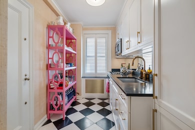 Prewar Sutton Place unit 3A, New York, NY 10022 - photo 7