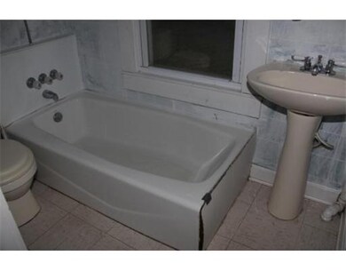 150 3rd St, Turners Falls, MA 01376 - photo 4