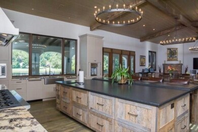 136 Cuyler Ln, Saint Simons Island, GA 31522 - photo 4