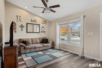 550 S 1st St, Sherman, IL 62684 - photo 6