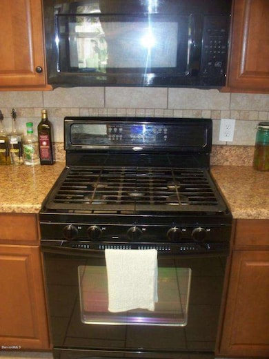 5 BURNER RANGE/CONVECTION OVEN