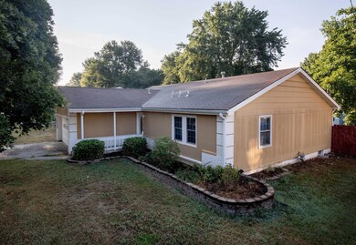 1710 Whiteside