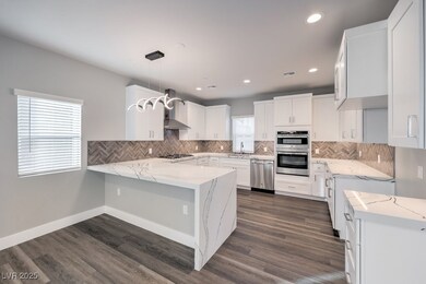 6511 Adrian Ridge Ct, Las Vegas, NV 89149 - photo 7