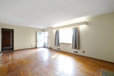 7-web-or-mls-3520-race-st