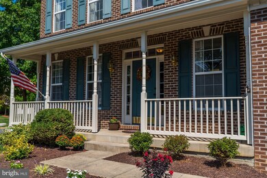 35532 Collington Dr, Round Hill, VA 20141 - photo 4