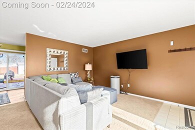 2630 Depew Dr, West Bloomfield, MI 48324 - photo 6